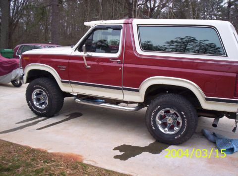 1986 Ford Bronco - All done. bleed everything.. and check for leaks. You should be good to go.