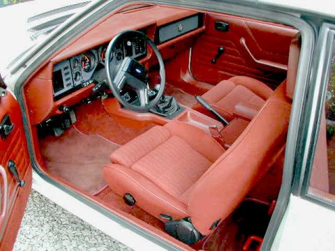 1984 Ford Mustang photo