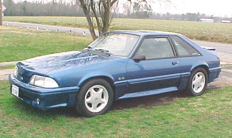1987 Ford Mustang photo
