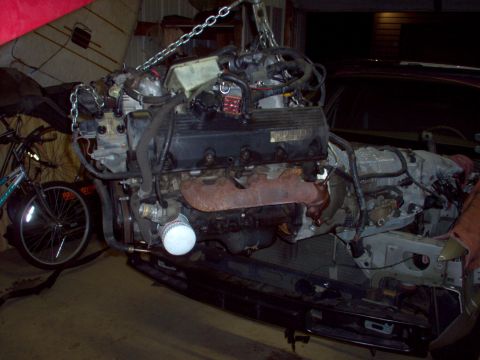 1994 Ford Crown Victoria - Since the engine seized, I can't rotate the flexplate to unbolt the torque converter, and I don't want to risk any damage to the recently-r…