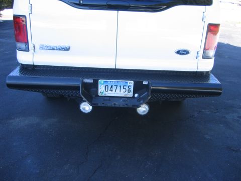 2003 Ford Excursion photo