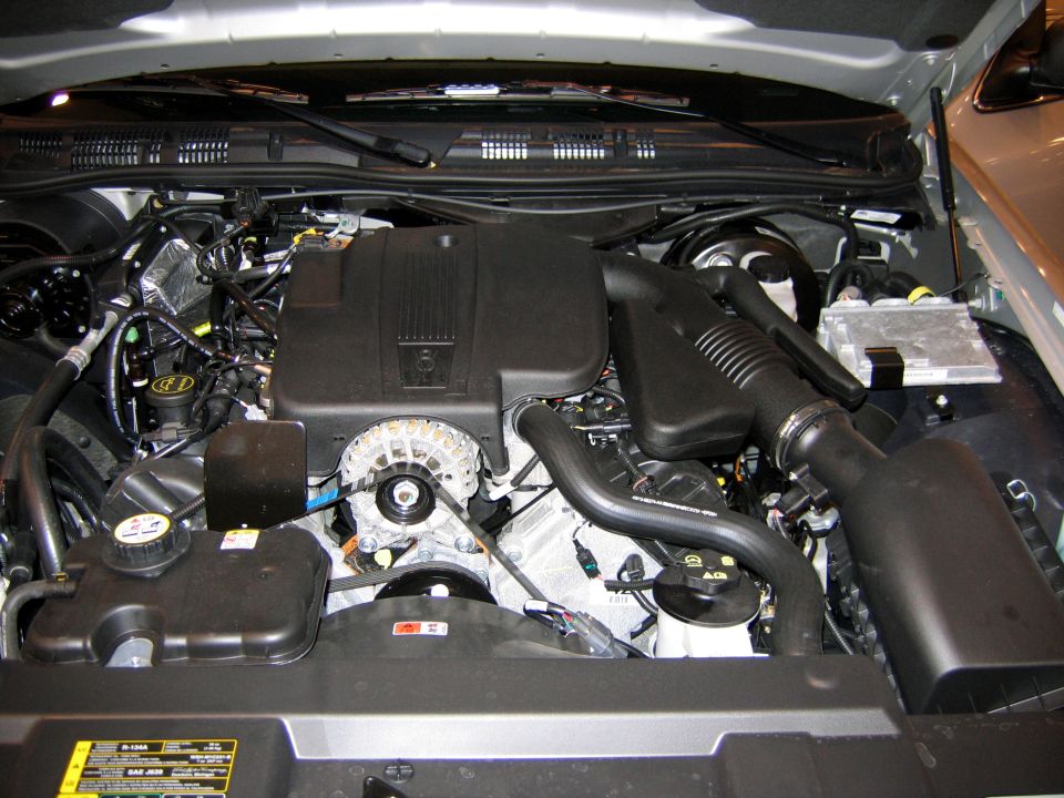 2005 Crown Victoria Engine Bay