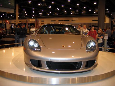 2000 Ford Crown Victoria - Carrera GT Front