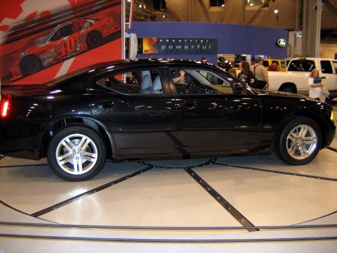 2000 Ford Crown Victoria - Charger