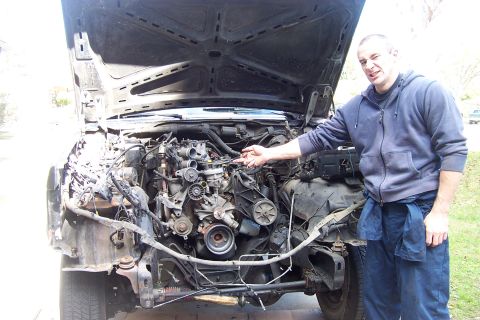 1989 Ford Bronco - Mongo showing what he thinks of this job.