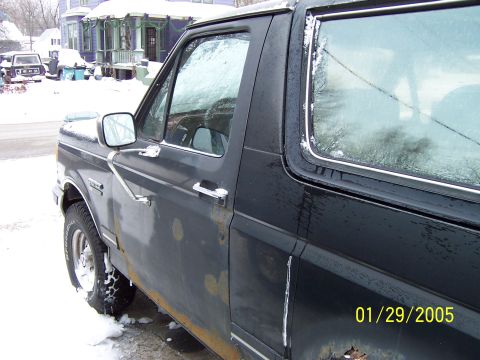 1990 Ford Bronco photo