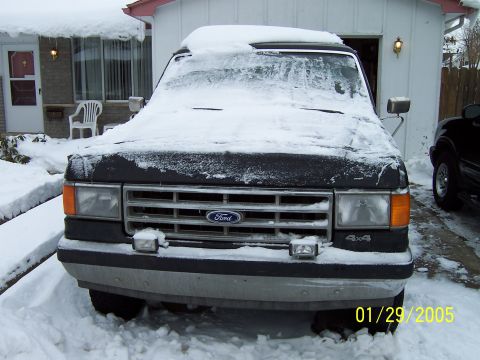 1990 Ford Bronco photo