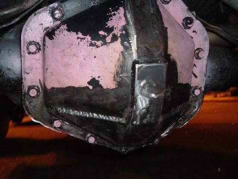 1989 Ford Bronco - peeled up my cover at hollister and bashed it a little bit so i beefed it up while it was off.