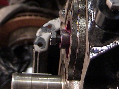 1990 Ford Bronco - thrust plate side view after mod.