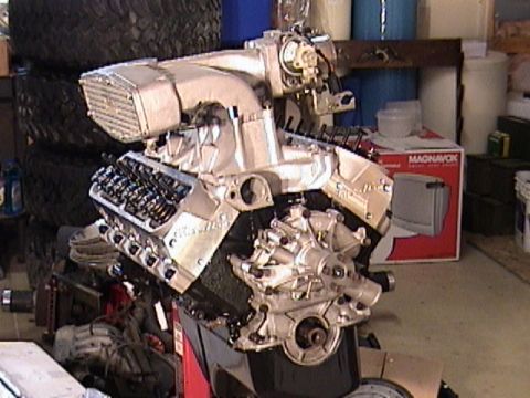 1990 Ford Bronco - Now I gotta paint the timing chain cover and the water pump.
