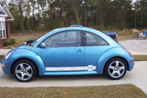 2004 Volkswagen Beetle - A few days later I added the stripe.
