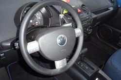 2004 Volkswagen Beetle photo