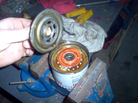 1994 Ford Crown Victoria - I ground the lip off the filter to open it without contaminating it.
