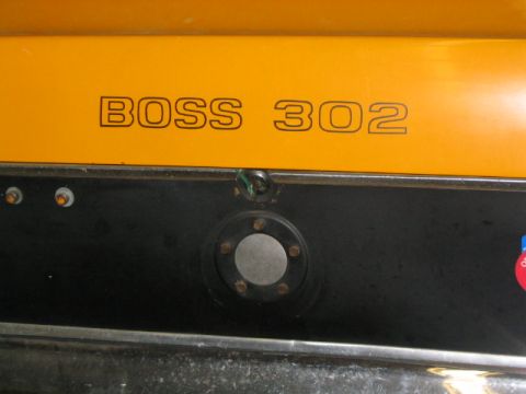 1970 Ford Mustang - detail of deck lid