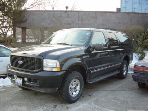 2003 Ford Excursion “Tiny”