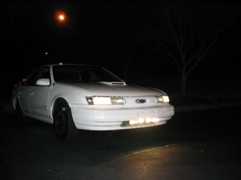 1995 Ford Taurus photo