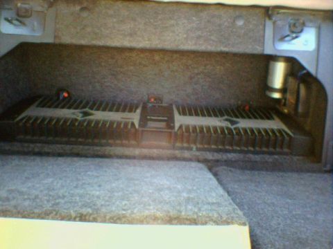 2003 Ford Taurus photo