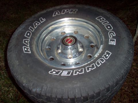 1983 Ford Bronco - SOLD Set of 4 factory alloy rims from 1995 EB Bronco. Will fit all 80-96 Broncos & F-150s, and any other with 5-on-5.5" lug spacing. Includ…