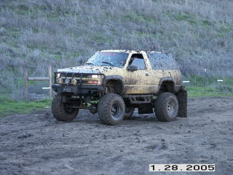 1995 Ford Bronco - big yellow truck