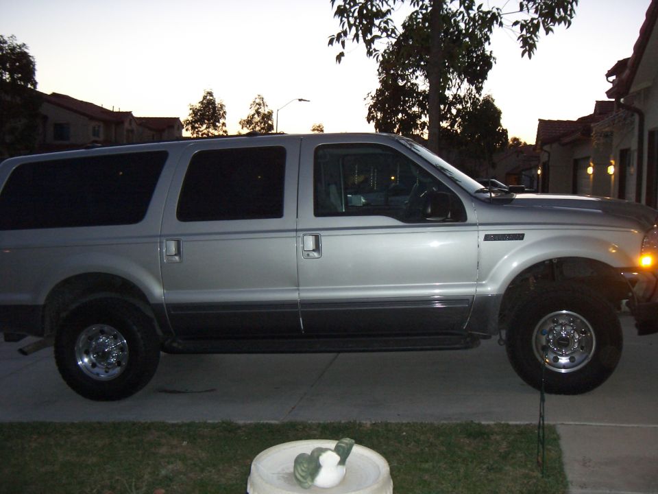 2002 Ford Excursion