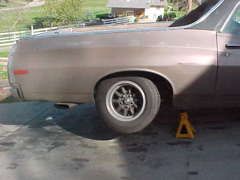 1973 Ford Ranchero - this wheel is sitting a little "FUNNY"