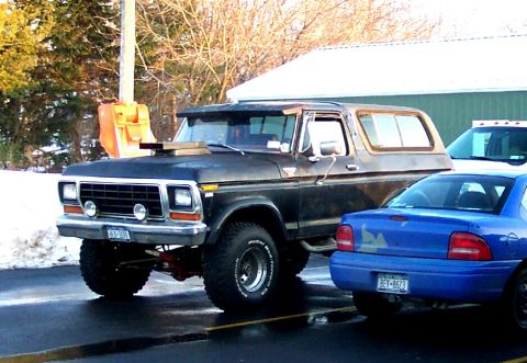 1978 Ford Bronco - Starting Line