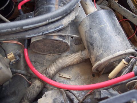 1988 Ford Bronco - Runs from the megafuse to the selenoid.