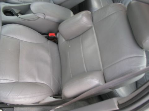 1993 Ford Taurus - This seat has logged 180,000 miles. Still in great condition!
