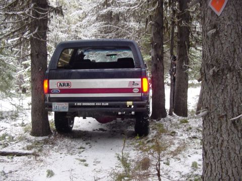 1987 Ford Bronco - tight.......