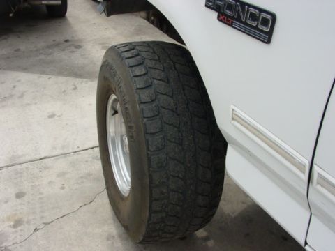 1996 Ford Bronco photo
