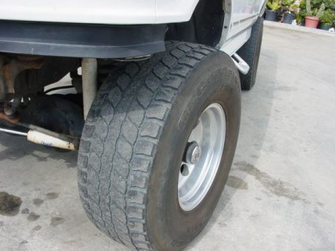 1996 Ford Bronco photo
