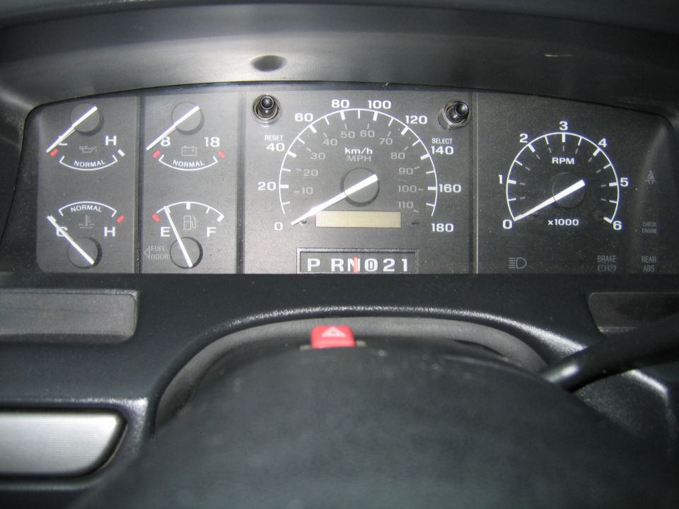 1992 Ford Bronco dashboard gauges showing speed, RPM, fuel, oil, and temperature