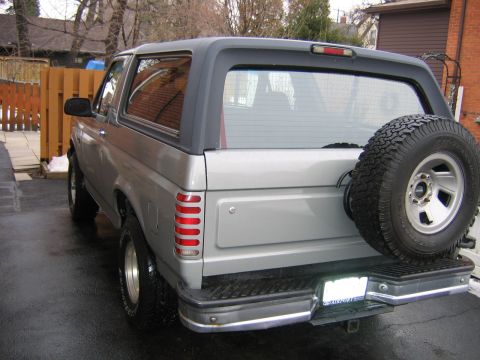 1992 Ford Bronco photo