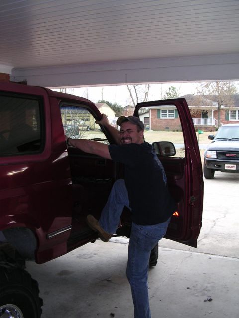 1995 Ford Bronco - And heres me...6 foot 4 but thats still a big step!