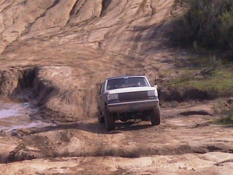 Hollister 1/15/05 - 1991 Ford Bronco