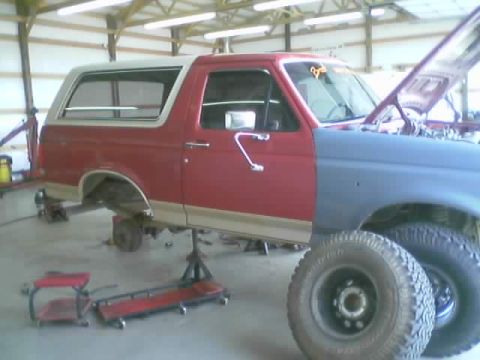 1989 Ford Bronco - Rear End change!