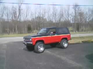 1989 Ford Bronco - Chris' Bronco II...