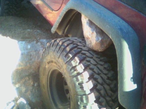 1987 Ford Bronco - yikes