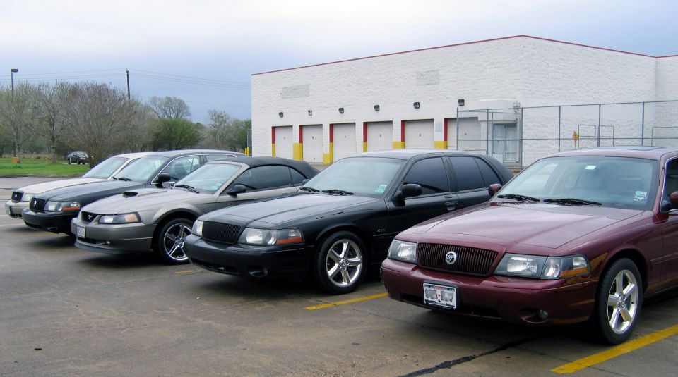 The HAMS gang (and some Mustang)