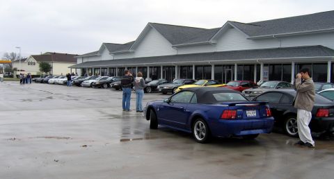 2000 Ford Crown Victoria - Another group shot