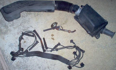 1994 Ford Crown Victoria - Air filter box, EGR valve & pipe working fine with ~190Kmi. SOLD Air duct & MAF, plug wire set.