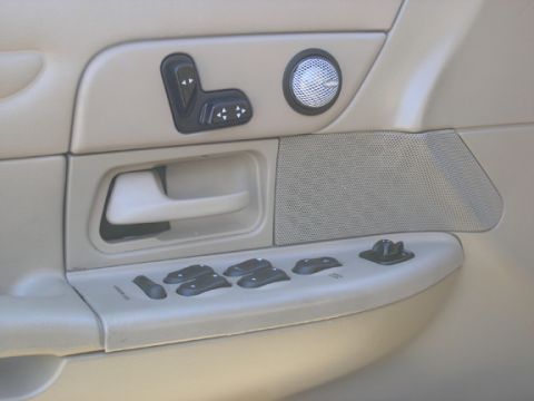 1999 Ford Crown Victoria - Infinity Kappa Tweeters