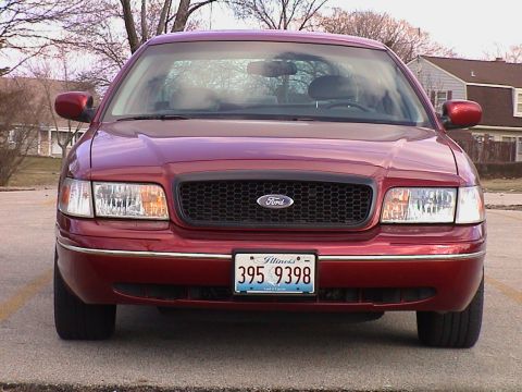 2000 Ford Crown Victoria - February 16, 2005 - 01