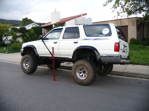 1993 Toyota 4Runner - Hi Lift test...