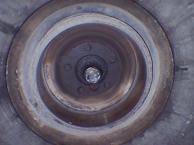 axle..... we don't need no stinking axle