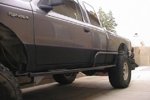 1997 Ford Ranger - Front view of mounted sliders