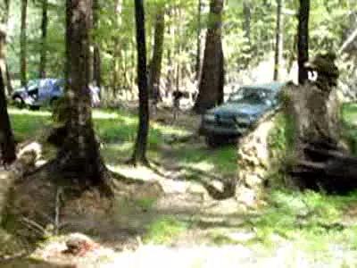 1989 Nissan Patrol - The 80 series VX Toyota LandCruiser gets it all wrong. Running 36" Simex centipedes.