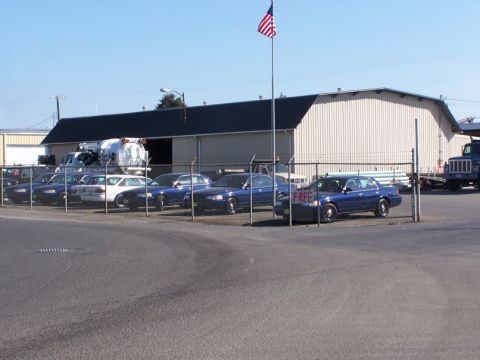 2001 Ford Crown Victoria - 5 new P71s, just arrived this week. None equiped yet.