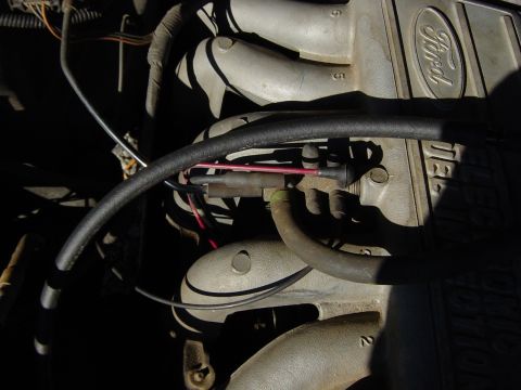 1988 Ford Bronco - top down view of the manifold