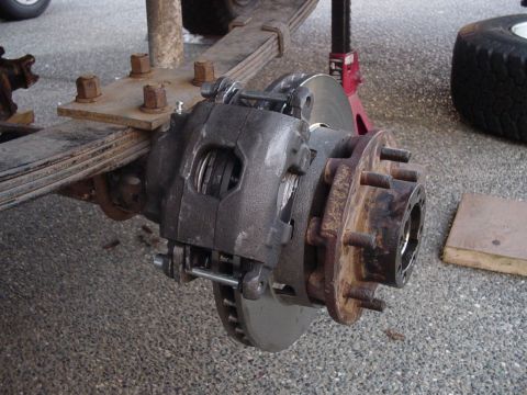 1987 Ford Bronco - caliper/rotor setup from late 70s K20